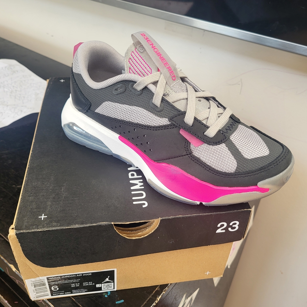 Jordan Women's Gray and Pink Sneakers Brand New Inbox